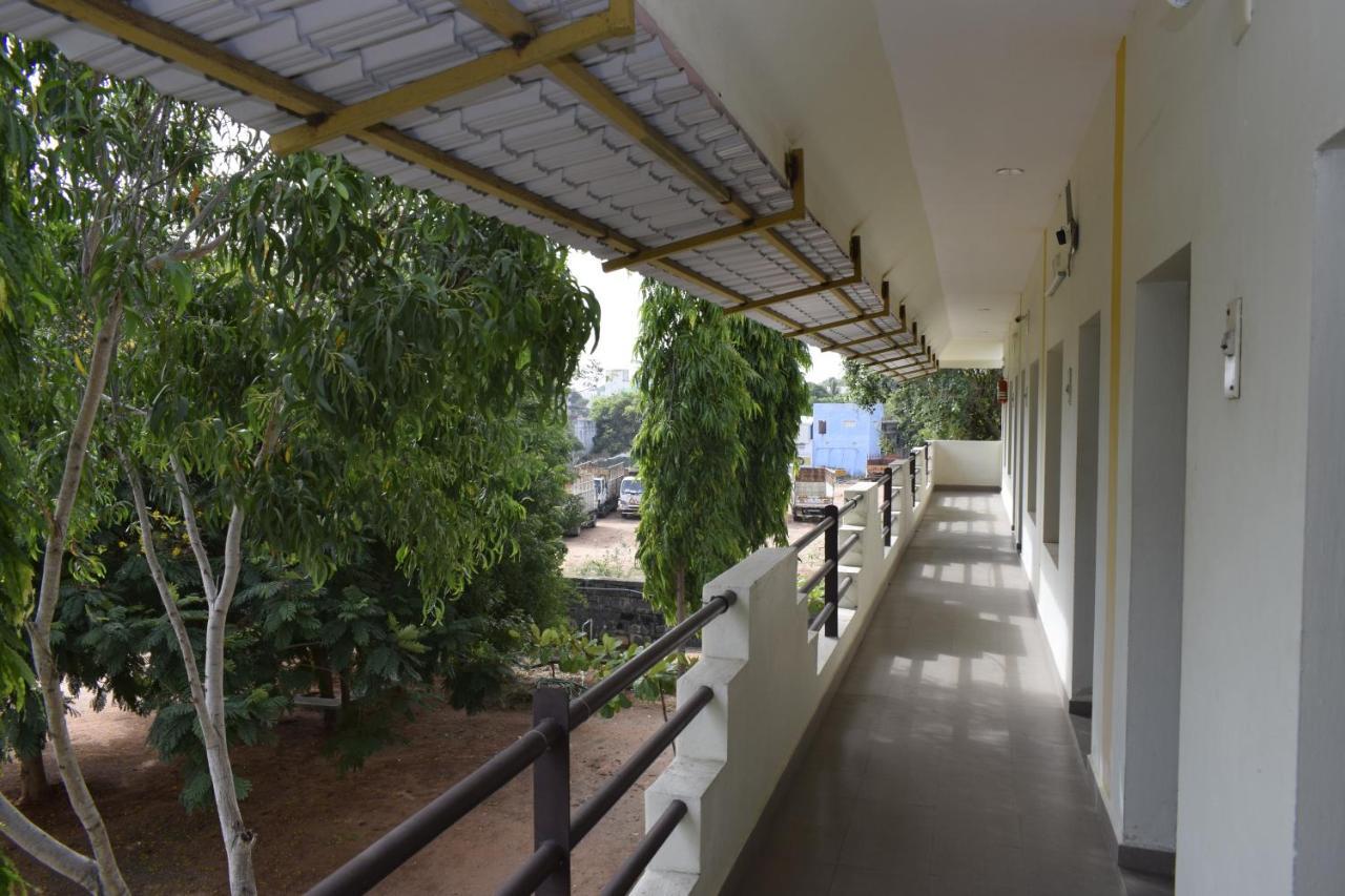 Hotel Rani Residency Puducherry Exterior foto