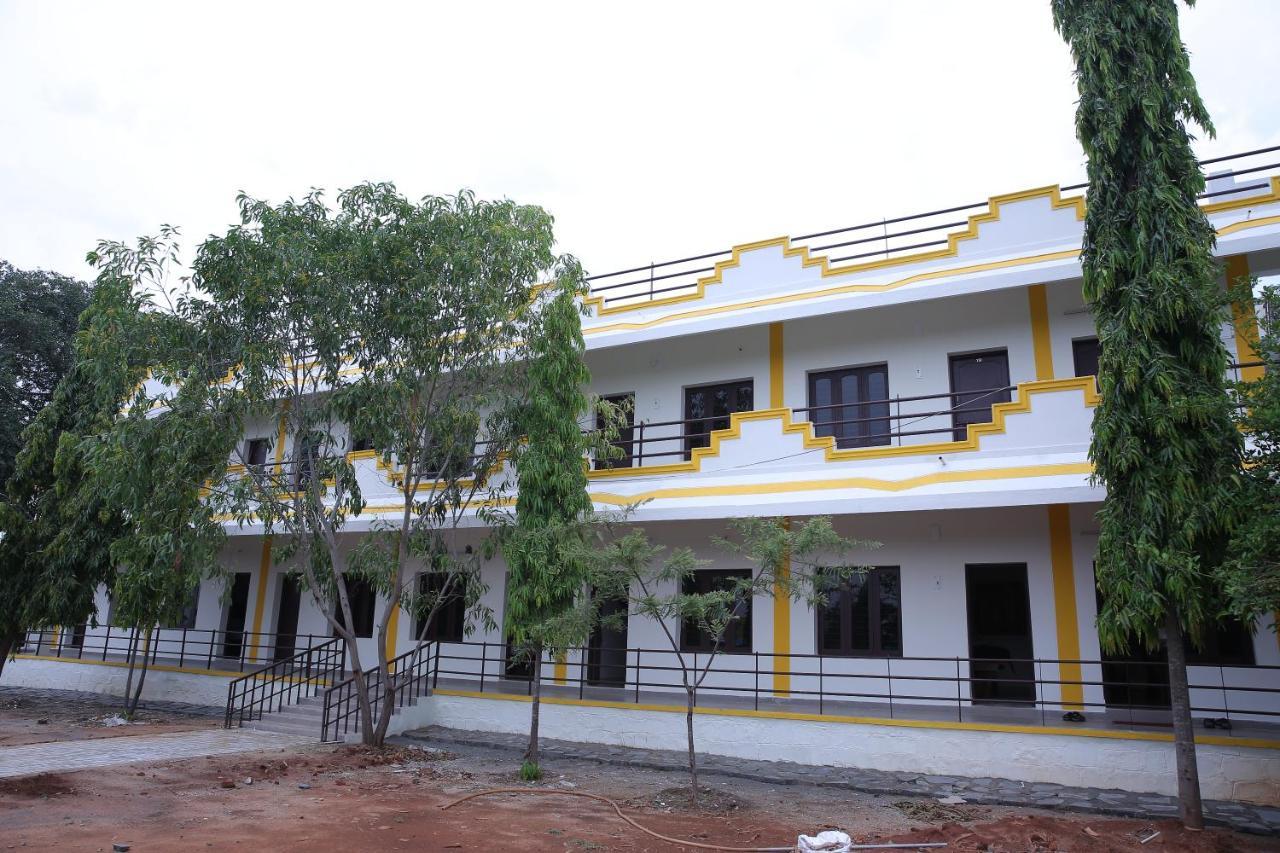 Hotel Rani Residency Puducherry Exterior foto
