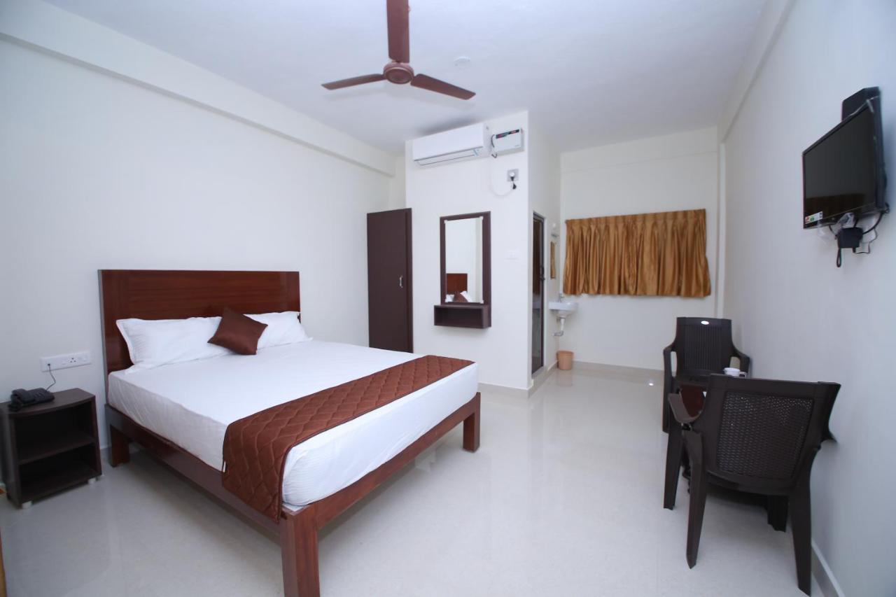 Hotel Rani Residency Puducherry Exterior foto