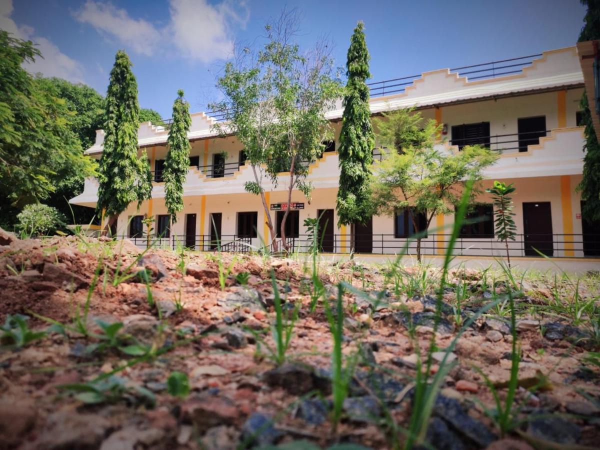 Hotel Rani Residency Puducherry Exterior foto