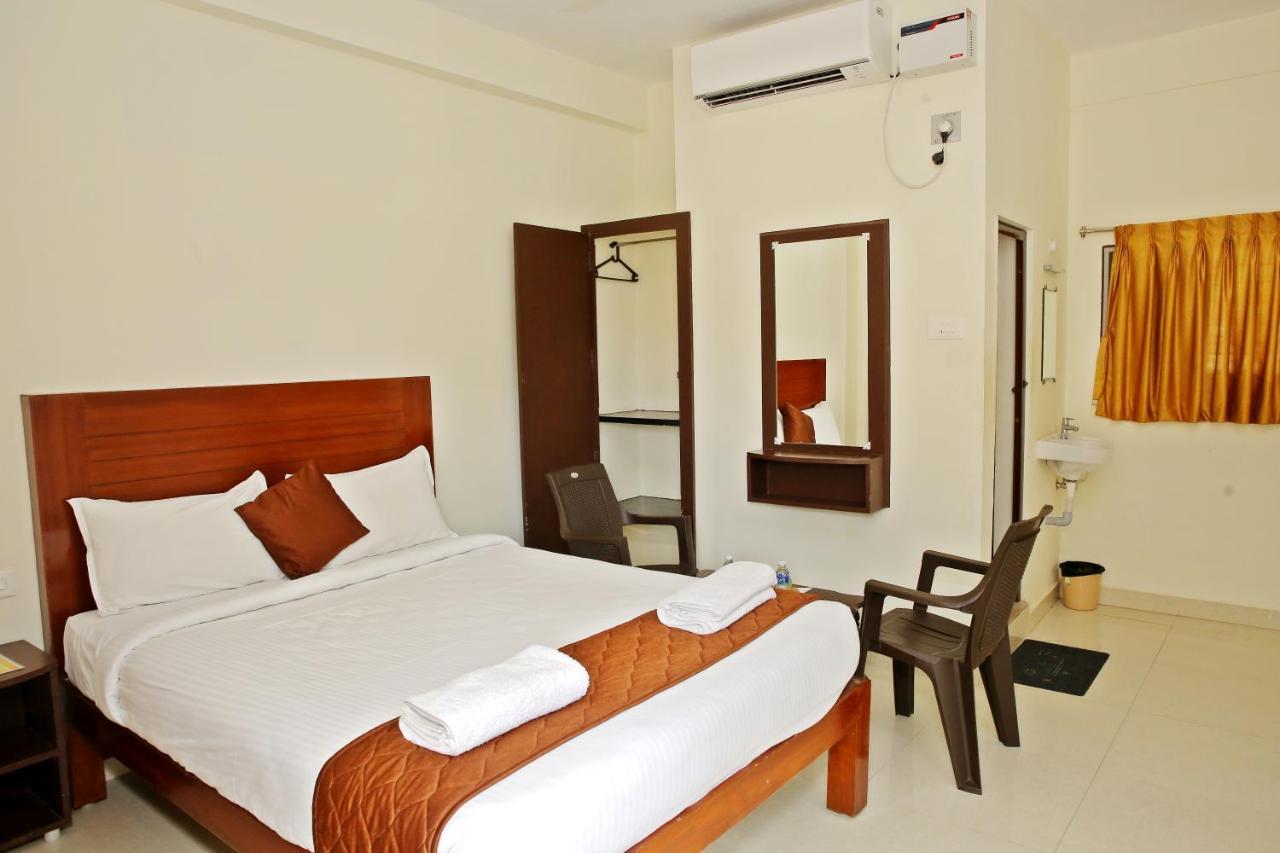 Hotel Rani Residency Puducherry Exterior foto