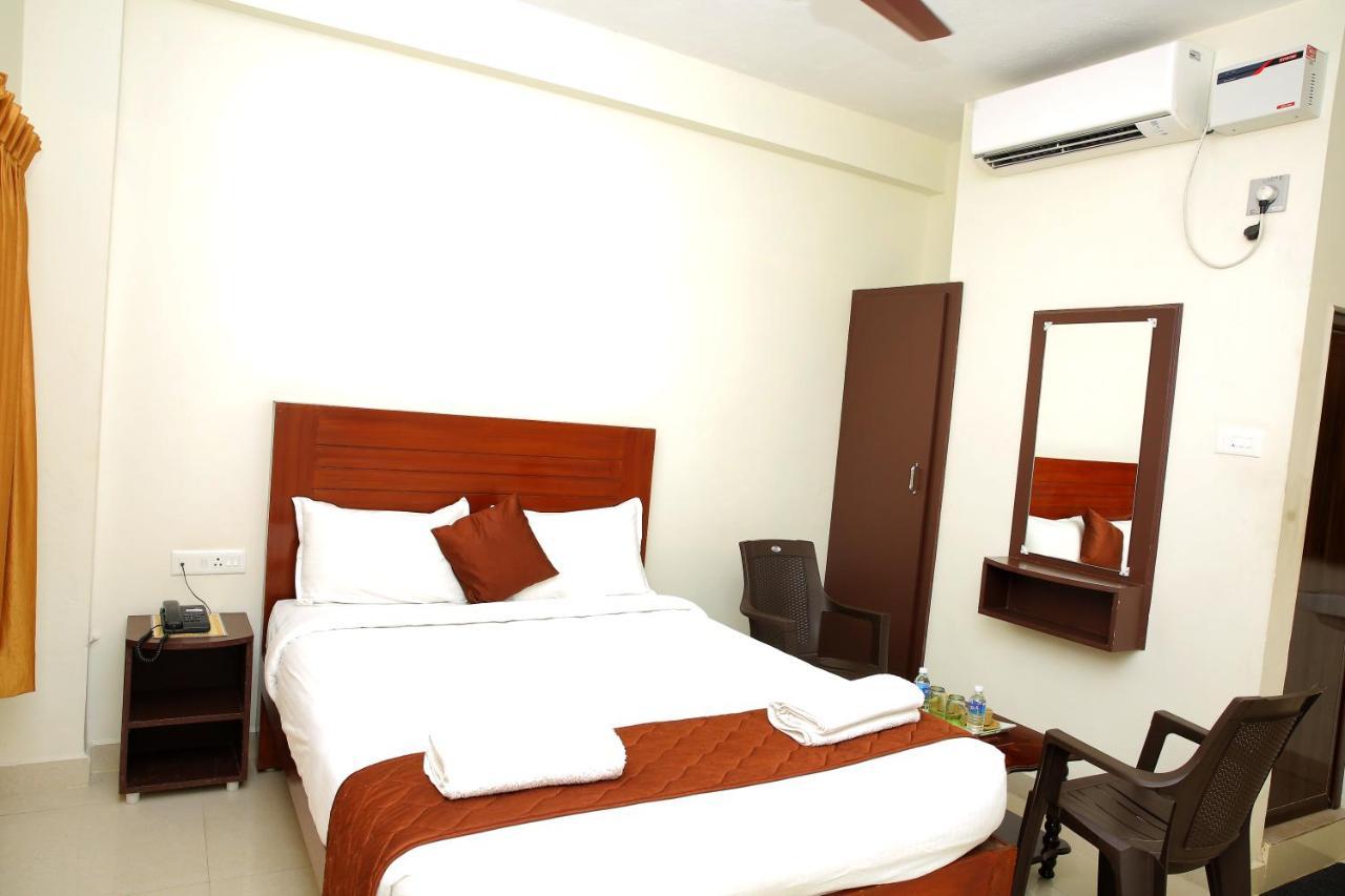Hotel Rani Residency Puducherry Exterior foto