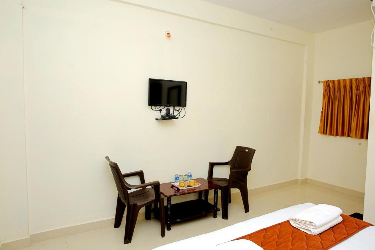 Hotel Rani Residency Puducherry Exterior foto